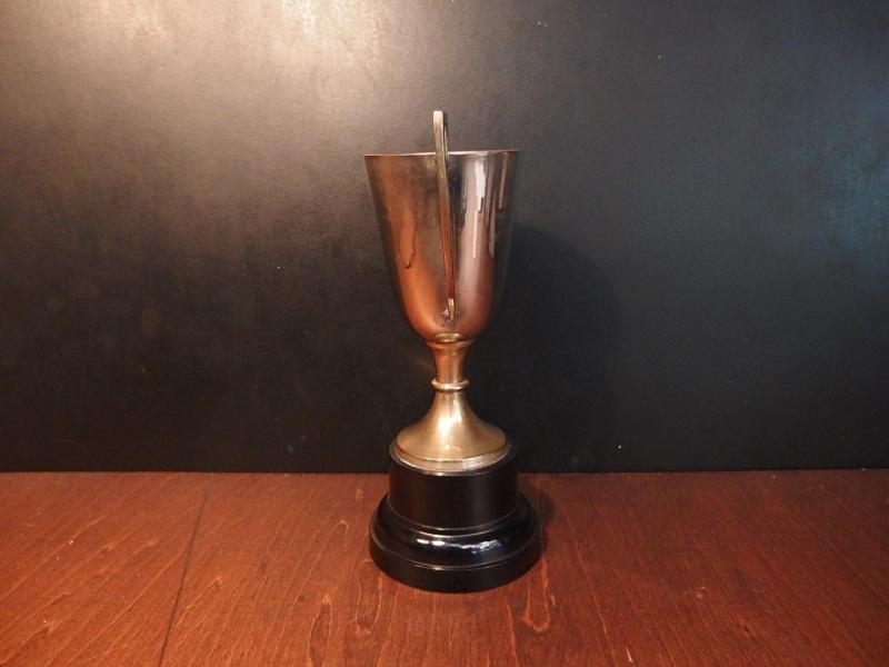 真鍮製トロフィー ビンテージシルバートロフィー　アンティーク優勝カップ　優勝杯　LCM 6520（2）
