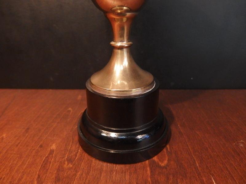 真鍮製トロフィー ビンテージシルバートロフィー　アンティーク優勝カップ　優勝杯　LCM 6520（4）