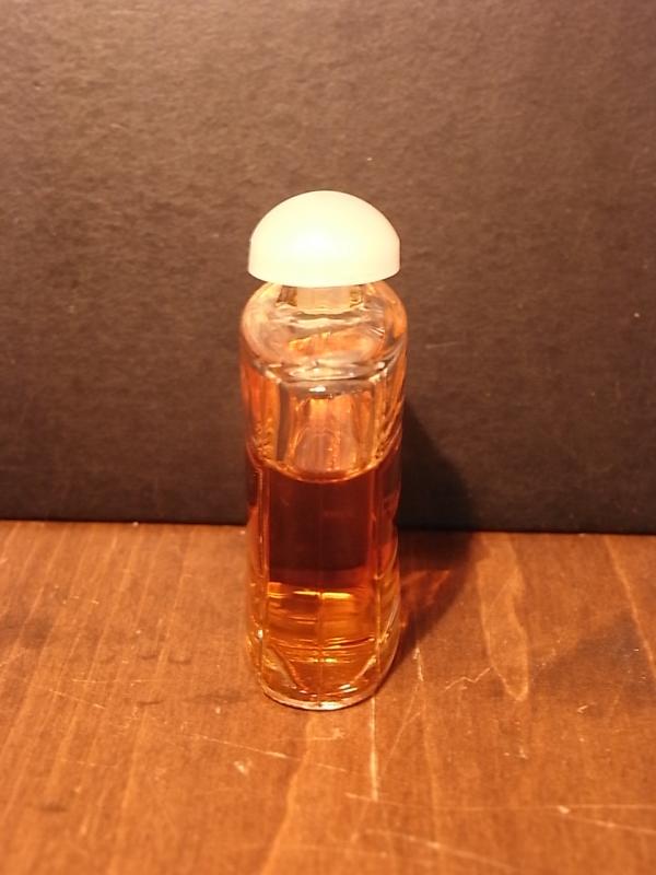 YVES SAINT LAUREN/OPIUM香水瓶、ミニチュア香水ボトル、ミニガラスボトル、サンプルガラス瓶　BCM 0186（2）