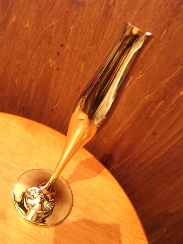 ゴールド色花器、ゴールド一輪挿し、金色花瓶　LCM 6723（4）