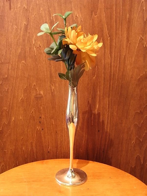 シルバー色花器、シルバー一輪挿し、銀色花瓶　LCM 6724（2）