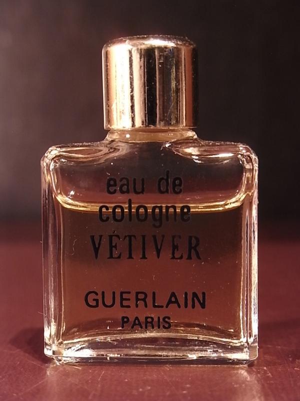 GUERLAIN / VETIVER香水瓶、ミニチュア香水ボトル、ミニガラスボトル、香水ガラス瓶　LCC 1166（2）