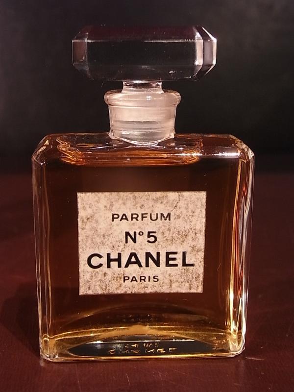 CHANEL N°5 香水瓶、ミニチュア香水ボトル、ミニガラスボトル、サンプルガラス瓶　LCC 1180（2）