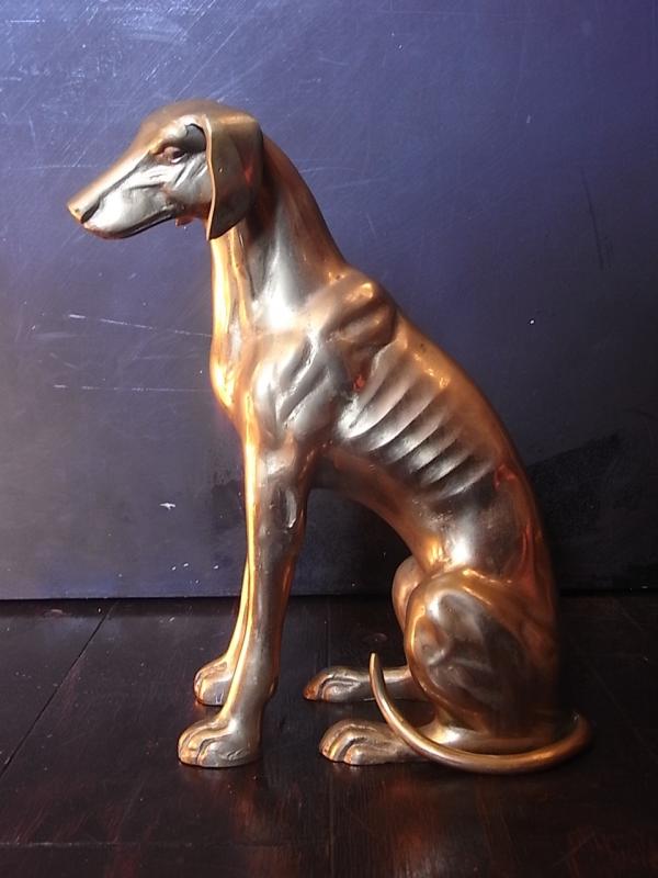 ビンテージ1970年代真鍮犬オブジェ通販　中目黒実店舗あり　イタリア製真鍮グレイハウンド置物　ビンテージ　耳たれ犬雑貨　LCM 7020（2）