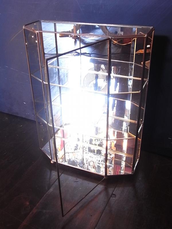 1980年代ガラスコレクションケース通販　中目黒実店舗あり　ビンテージガラスケース　真鍮ガラスシャドウボックス　ジュエリー陳列棚　LCM 7021（4）