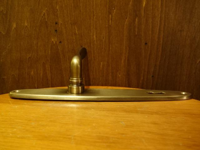 レトロ真鍮ウィンドウハンドル　ビンテージ鍵穴ブラスレバーハンドル　LCM 7171（7）