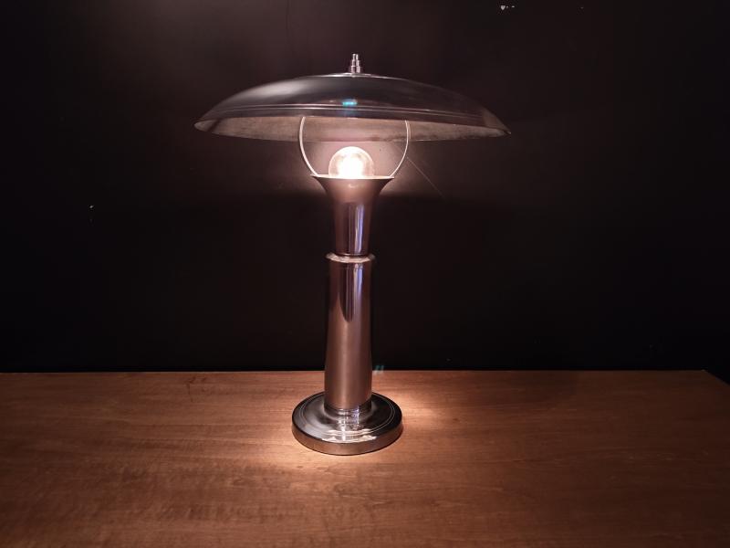 Chrome desk lamp 1灯