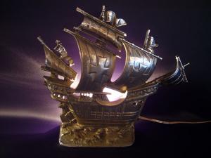 Viking ship silver table lamp 1灯
