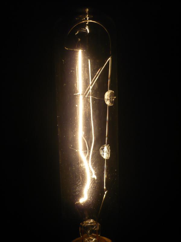 Space E12 25W
