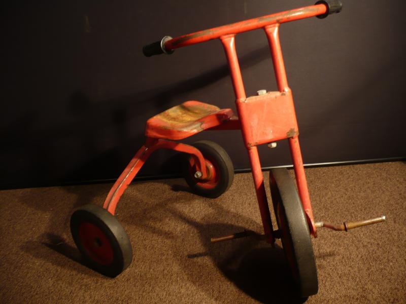 ディスプレー用三輪車 赤　LCM 0751（5）