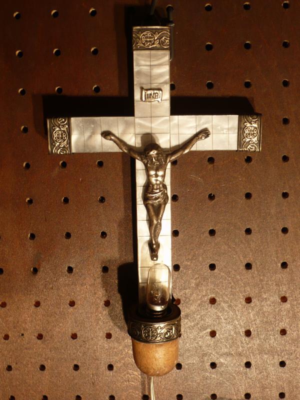 Italian wood crucifix light