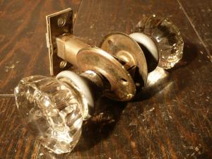 glass door knob