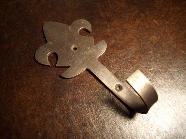 インテリアパーツ・ドア金物　フック　LFP 0201　Brass Key hanger（1）