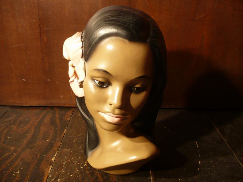 hula doll head