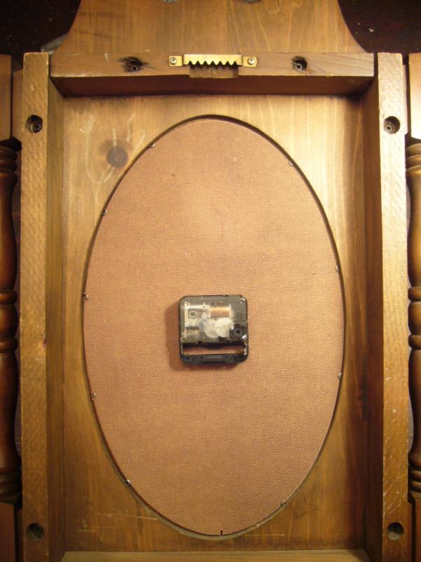木製壁掛時計 キャラベル　LCM 2657（4）