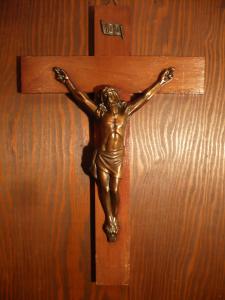 Italian wood crucifix