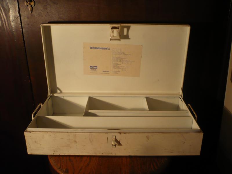 オランダ製救急箱、ディスプレイケース、コレクションケース　LCM 2469（2）
