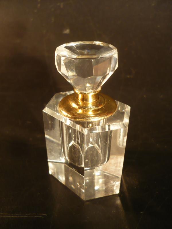 ボヘミアンクリスタルガラス香水ビン　LCM 3077（2）