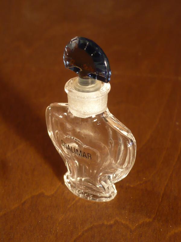 GUERLAIN/SHALIMAR香水瓶、ミニチュア香水ボトル、ミニガラスボトル、サンプルガラス瓶　LCM 3061（2）