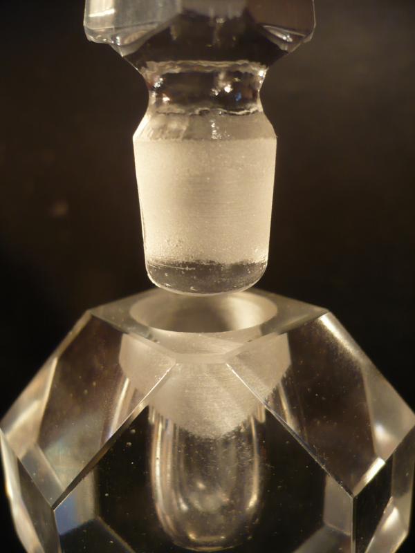 ボヘミアンクリスタルガラス香水ビン　LCM 3131（3）
