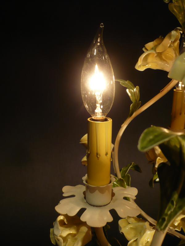 イタリア製フラワーシャンデリア（陶器お花シャンデリア）インテリア照明　LCH 0743（3）