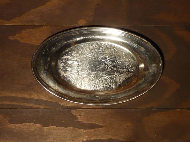 silver oval tray