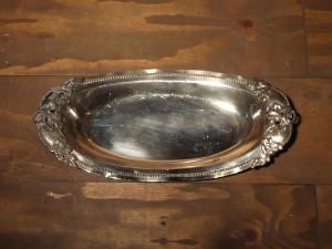 silver oval tray