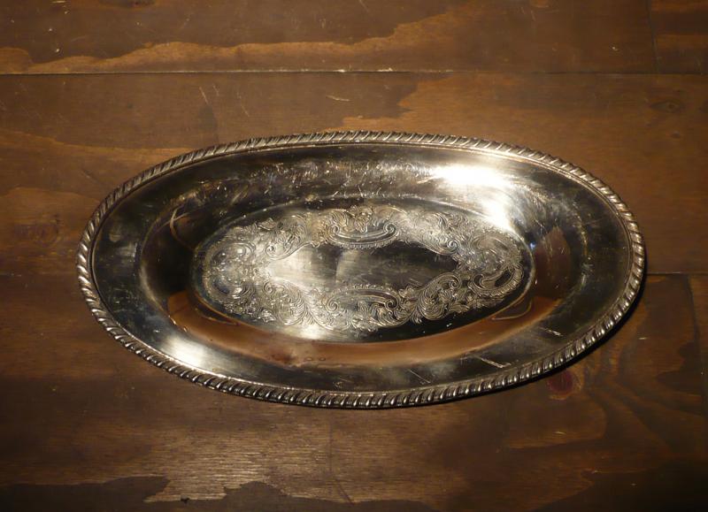 silver oval tray