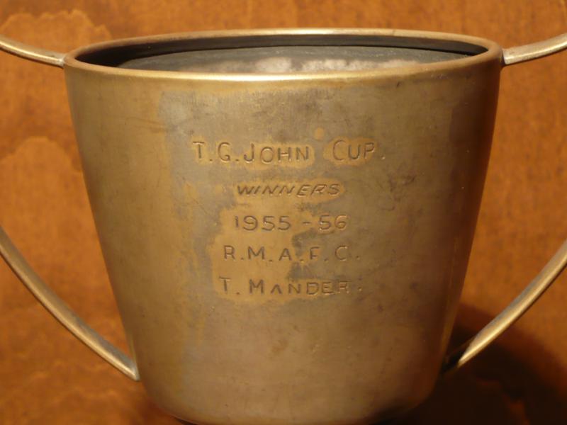 1955年 イギリス製トロフィー LCM 3619(2)