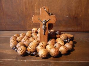 Italian wood beads rosary（大きいタイプ）