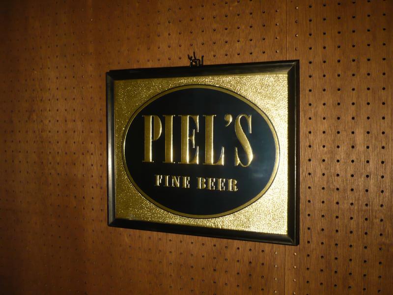 PIEL’S advertising picture