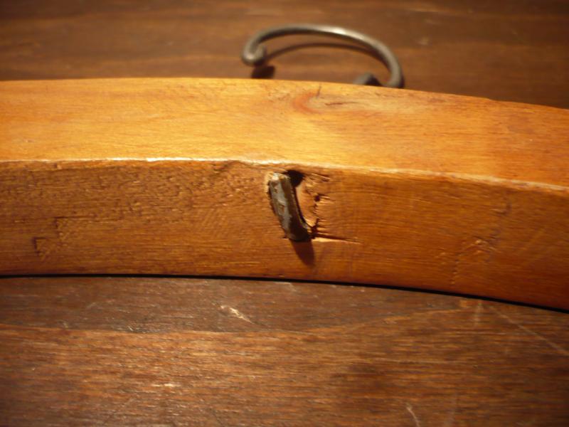 アンティーク木製弓なりハンガー　LCM 3895（2）