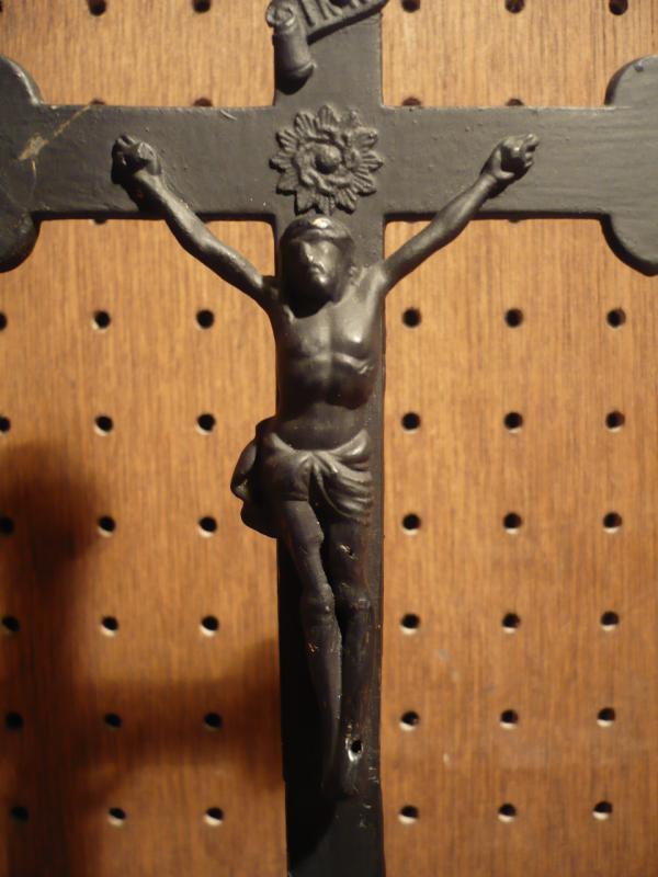 宗教用品、置物（黒クロススタンド、置型の十字架）　LCJ 0483（2）