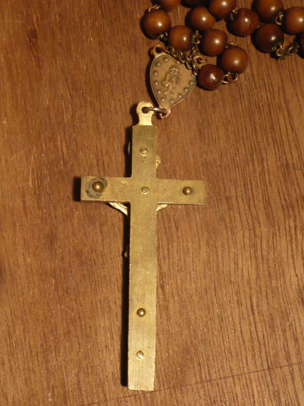 イタリア製ロザリオ（木ガラスビーズ、真鍮ゴールド×黒クロス）、宗教用品、宗教道具　LCJ 0461（5）