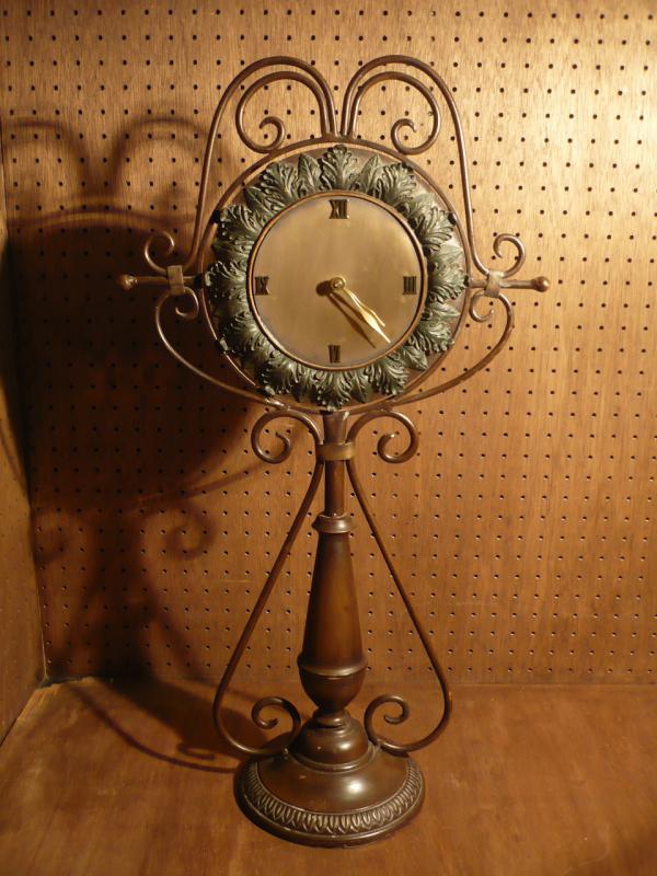 table clock