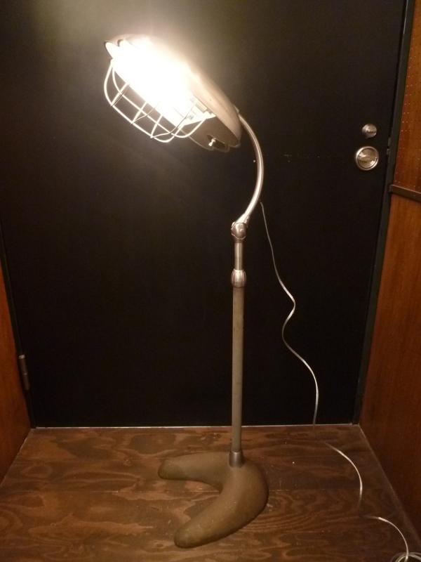 Industrial floor lamp 1灯