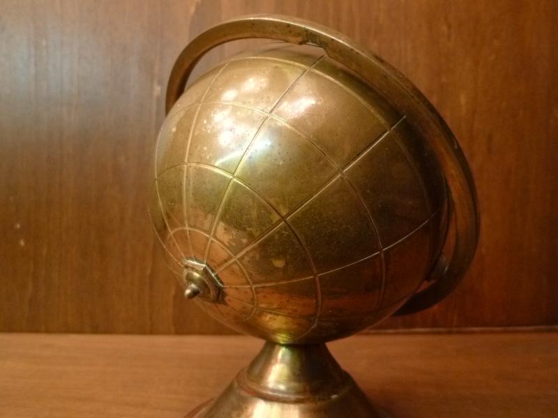 真鍮製地球儀型灰皿　レア　USM 1258（4）