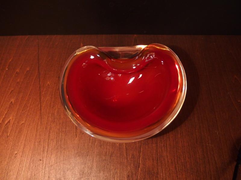 イタリアムラノガラスオブジェ　ヴィンテージアートガラス灰皿　白×アンバー×赤　USM 1394（6）