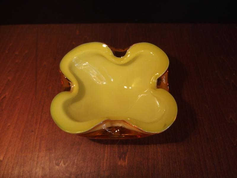 イタリアムラノガラスオブジェ　ヴィンテージアートガラス灰皿　黄×アンバー　USM 1396（3）