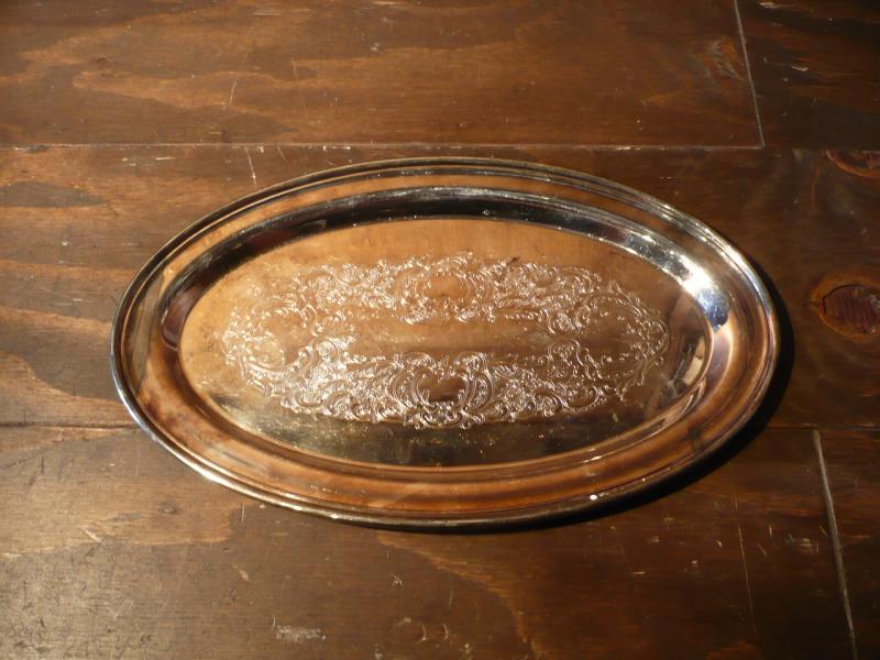 silver oval tray