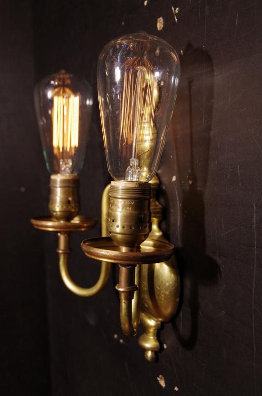イタリア製ウォールブラケット、真鍮製壁ブラケット照明、ウォールランプ、ライト、レトロ照明　LCB 0316（4）