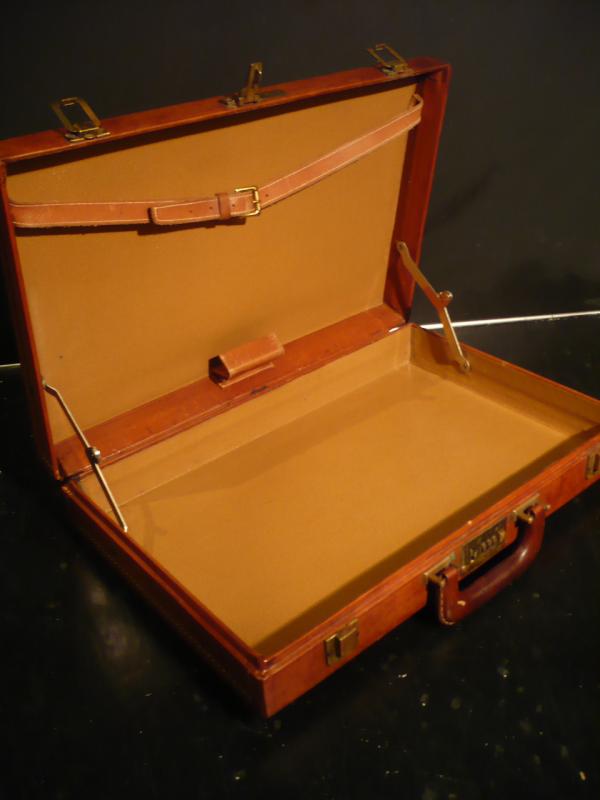 アンティークトランクケース　旅行カバン　スーツケース　革　レザー　LCM 4319（3）