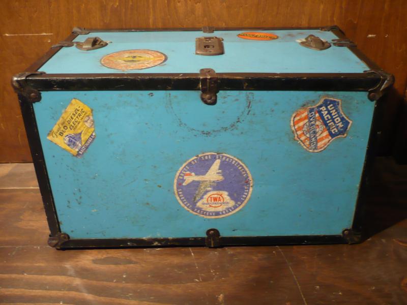 アンティークトランクケース　旅行カバン　スーツケース 人形ケース　ドールトランク　棚付きトランク　LCM 4357（4）