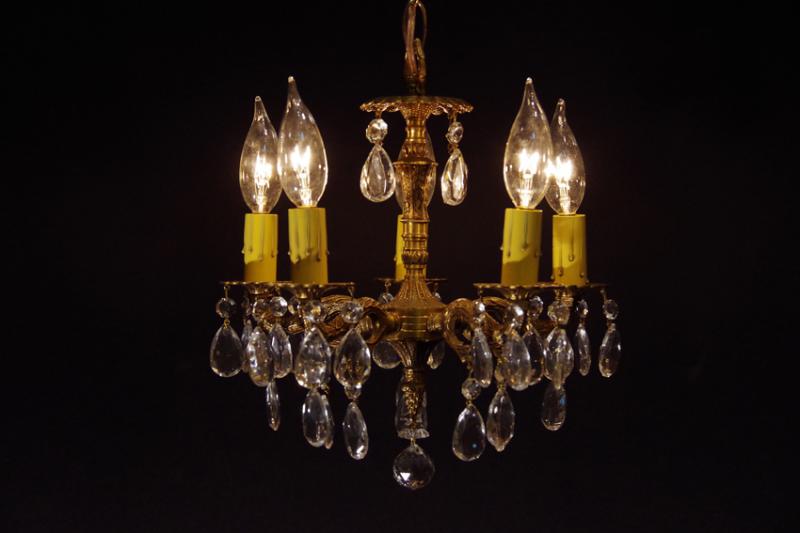 Spanish brass chandelier 5灯(小さめ)