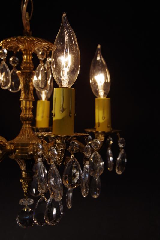 スペイン製真鍮シャンデリア（クリスタルガラスビーズシャンデリア）インテリア照明、リビング照明　LCH 0916（4）