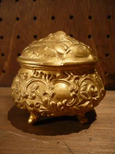 Italian gold jewelry case