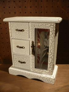 white accessory display chest