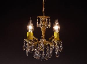 Spanish brass chandelier 4灯（小さめ）