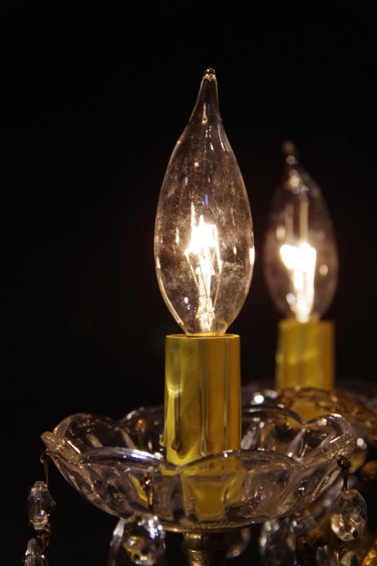 スペイン製真鍮シャンデリア（クリスタルガラスビーズシャンデリア）インテリア照明、リビング照明　LCH 0926（2）