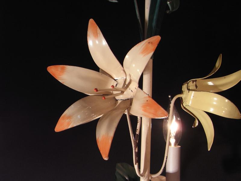リビング照明、フランス製フラワーシャンデリア、花付きシャンデリア、白塗りアイアンシャンデリア　BCH 0073（6）